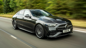 5 Mobil Sedan Terbaik Mercedes Benz